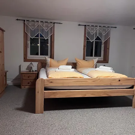 Restaurant & Forsthaus Hain Гостевой дом Курорт-Ойбин