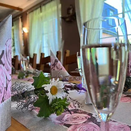 Guest house Restaurant & Forsthaus Hain