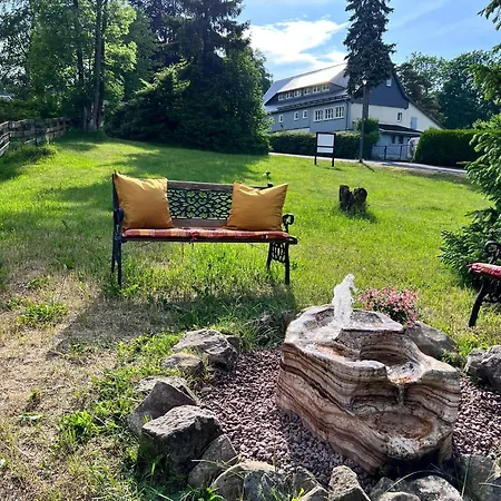 Restaurant & Forsthaus Hain Гостевой дом Курорт-Ойбин