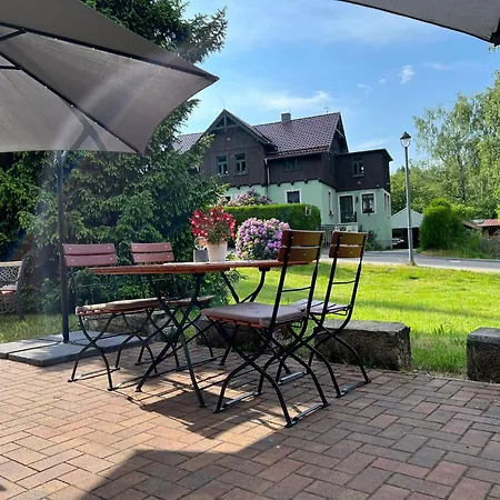 Гостевой дом Restaurant & Forsthaus Hain Курорт-Ойбин