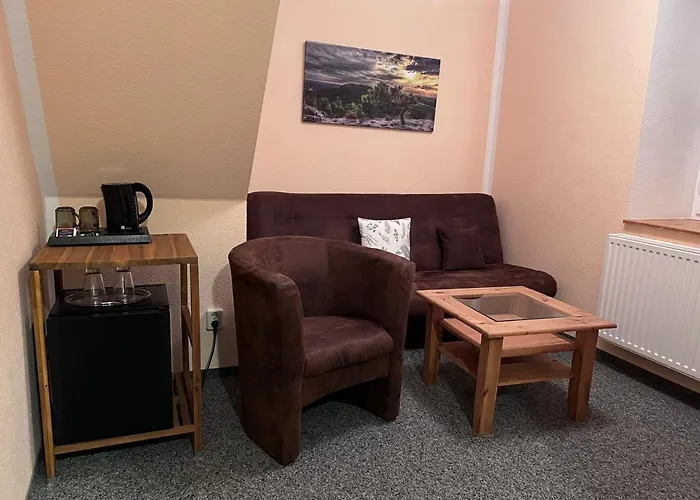 Restaurant & Forsthaus Hain 3* كورورت أوبين