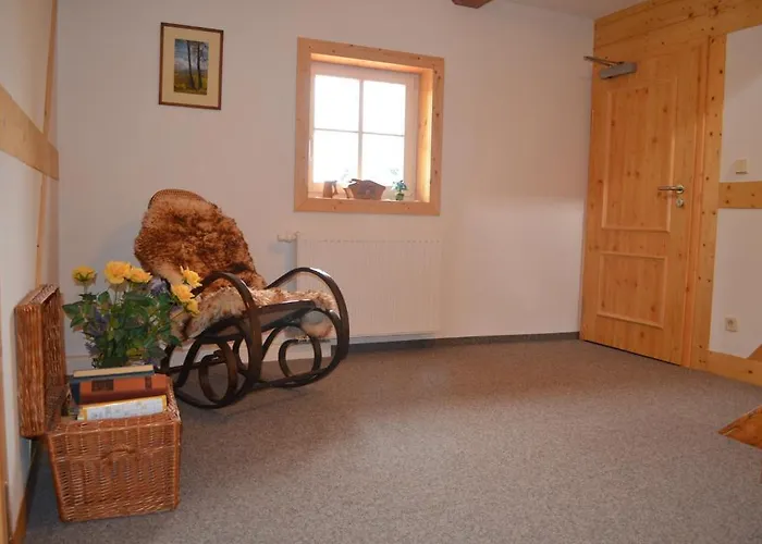 Restaurant & Forsthaus Hain بيت ضيافة كورورت أوبين